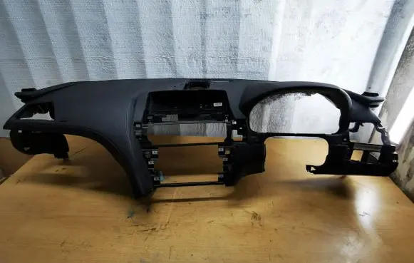 BMW 6 F12 F13 Dashboard 9229954 105023809