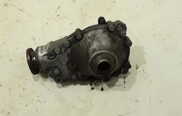 BMW 5 F10 F11 Front differential 7584517