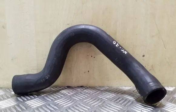 Volvo V70 Engine coolant pipe/hose 08671393