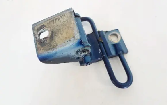 Porsche Cayenne (9PA) Rear door lower hinge 7L0833412