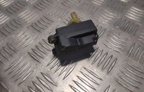 Volvo XC90 Air flap motor/actuator 74932G 020404