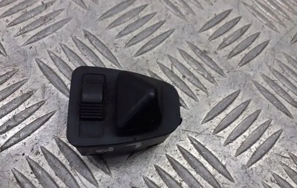 BMW 3 E46 Wing mirror switch