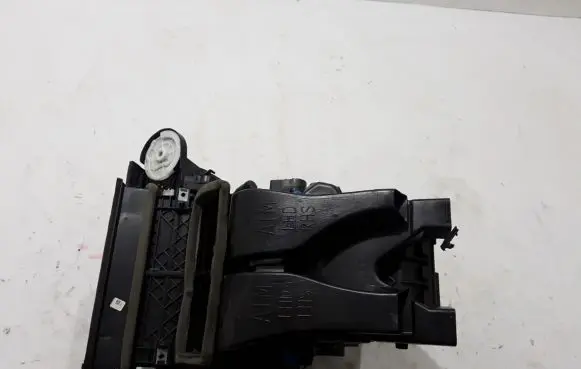 Ford Kuga II Interior heater climate box assembly GV6119B555EB