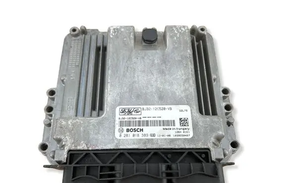 Land Rover Evoque I Engine control unit/module BJ3212C520VB 0281018389