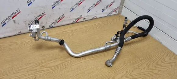 BMW 2 F22 F23 Air conditioning (A/C) pipe/hose 9337133