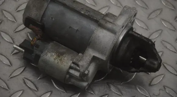 Mercedes-Benz C W205 Starter motor A2749062100