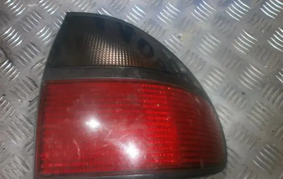 Renault Laguna I Rear/tail lights 2225 7700820051