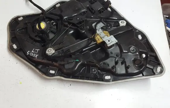 Fiat 500X Rear door window regulator with motor 