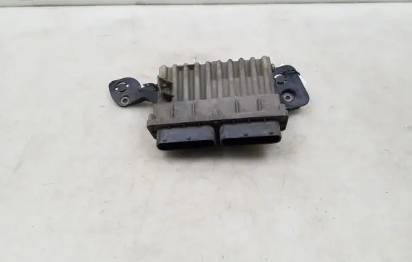 Opel Zafira A Coolant fan relay 24410130