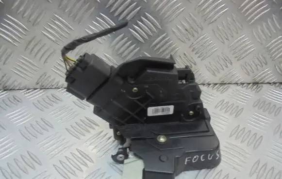 Ford Focus Rear door lock