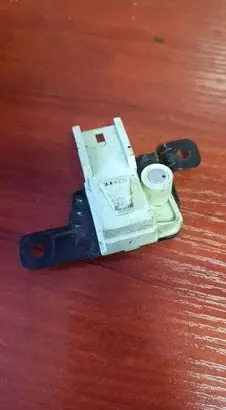 BMW X3 E83 Airbag deployment crash/impact sensor 3418539