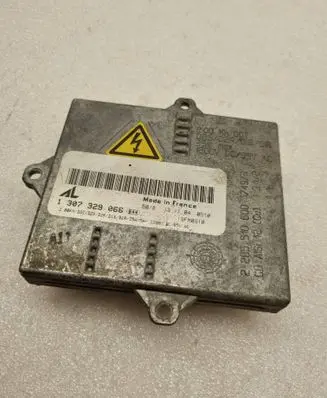 Audi A3 S3 8P Xenon control unit/module 1307329066