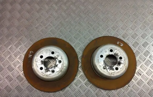 BMW X3 G01 Rear brake disc 6882245