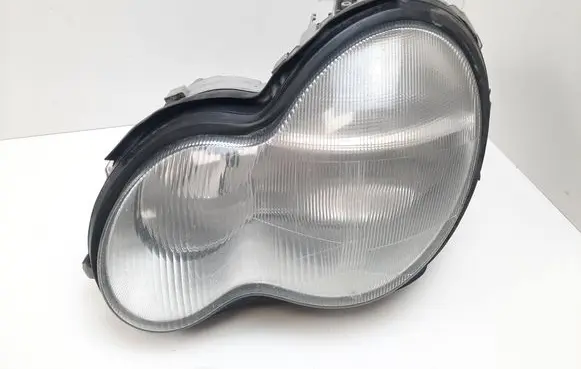 Mercedes-Benz C W203 Headlight/headlamp 1305235458 1307329072