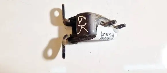 Honda FR-V Rear door lower hinge