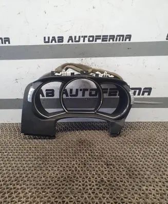 Nissan Murano Z51 Dashboard trim 682401AA0A P10260A35000