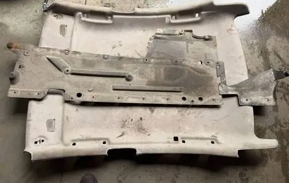 BMW 1 F20 F21 Side bottom protection 7241833 51104310