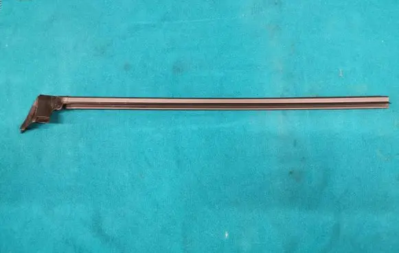 Ford Mustang VI Rubber seal front coupe door window FR3B6321435