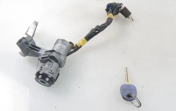 Hyundai Coupe Ignition lock