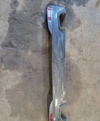 BMW 5 G30 G31 Rear bumper mounting bracket 21754011 8064711