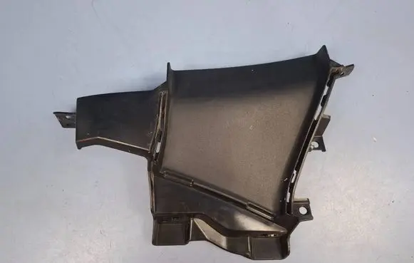 Audi A6 S6 C8 4K Intercooler air guide/duct channel 4K0121764