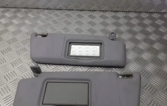 Mercedes-Benz C W203 Sun visor