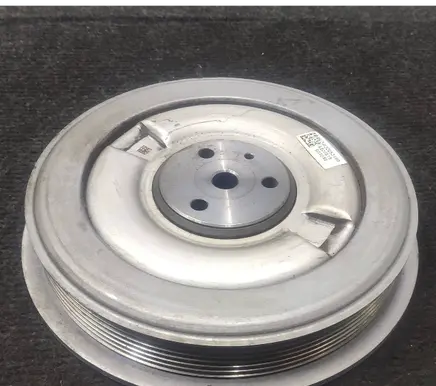 Volvo XC60 Crankshaft pulley 32253160