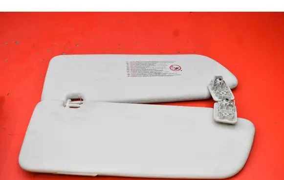 Peugeot 5008 Sun visor 