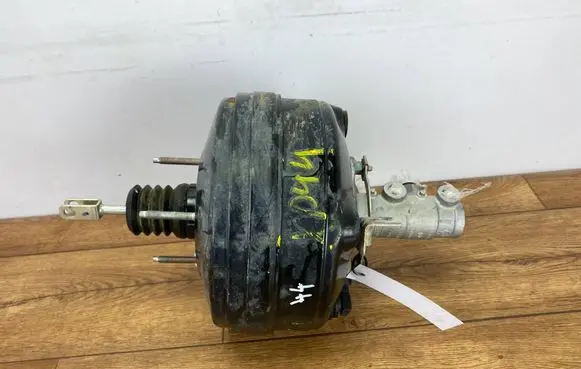Ford Mustang VI Brake booster FR3C2B195HJ