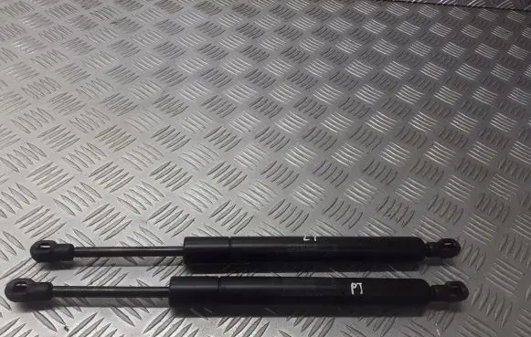 Saab 9-3 Ver2 Shock absorber/damper mounting bracket 12797509