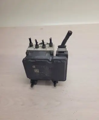 Volkswagen Golf VI ABS Pump 1K0614517ED 10021209844