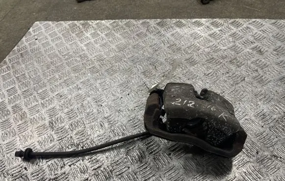 Mercedes-Benz E W212 Front brake caliper