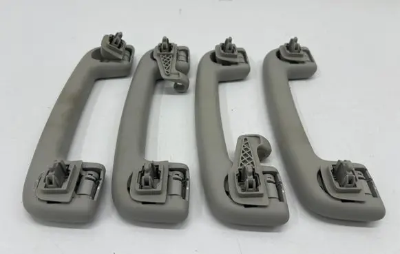 Nissan Qashqai J12 A set of handles for the ceiling 243231A 2522309B