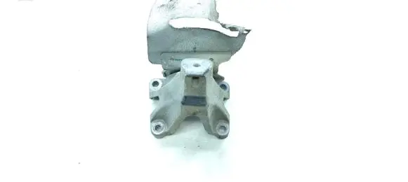 Audi A6 C7 Engine mounting bracket 8K0199387S