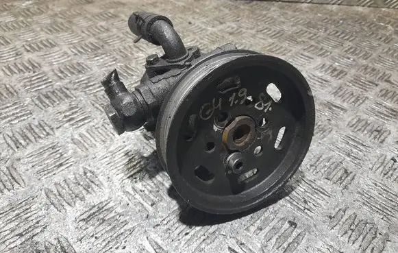 Volkswagen Golf IV Power steering pump 1j0422154a