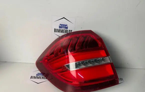 Mercedes-Benz GLS X166 Rear/tail lights A1669060302