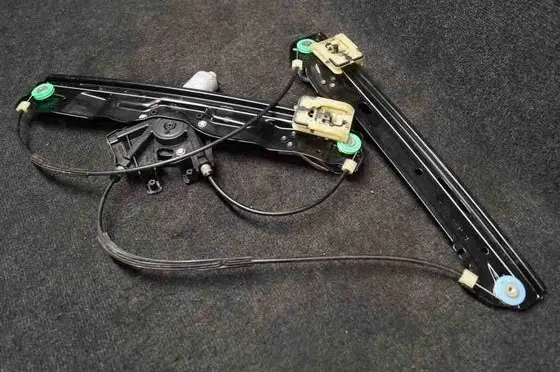 Land Rover Range Rover Evoque L538 Front door electric window regulator 918957102