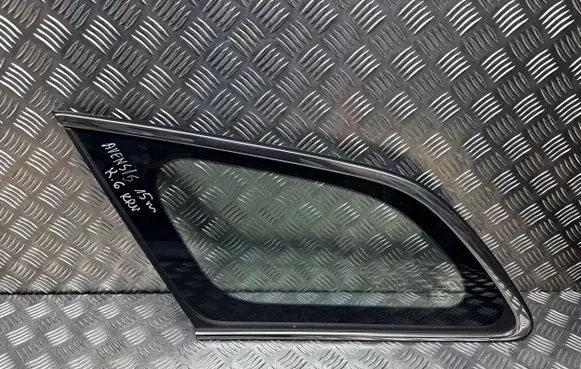 Toyota Avensis T270 Rear side window 43R00048 DOT24M188AS2