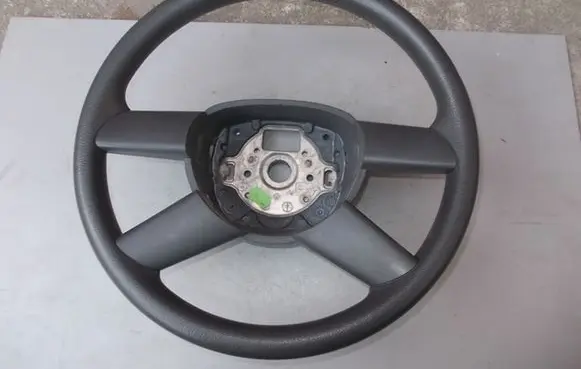Volkswagen Fox Steering wheel
