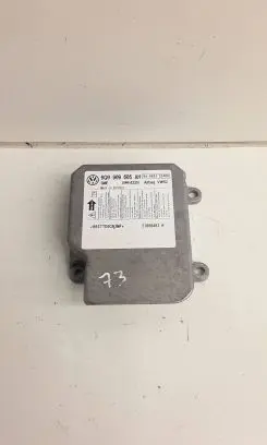Volkswagen Caddy Airbag control unit/module 6q0909605