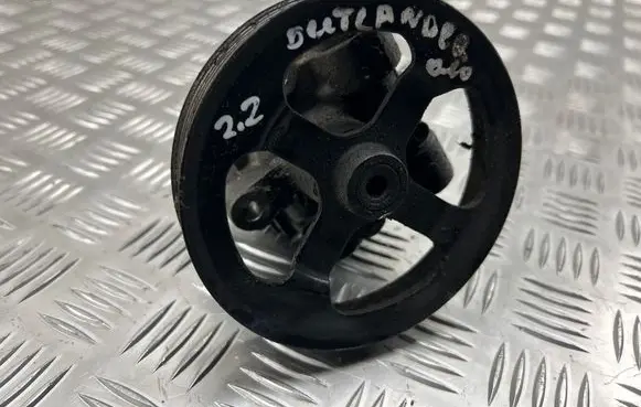 Mitsubishi Outlander Power steering pump