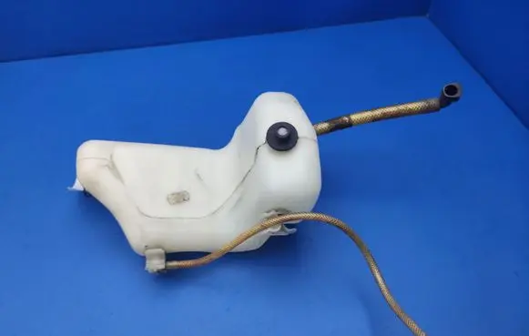 Mercedes-Benz E W211 Windshield washer fluid reservoir/tank 2118602160