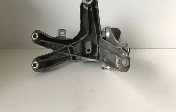 Audi A5 8T 8F Engine mounting bracket 8K0199308CA