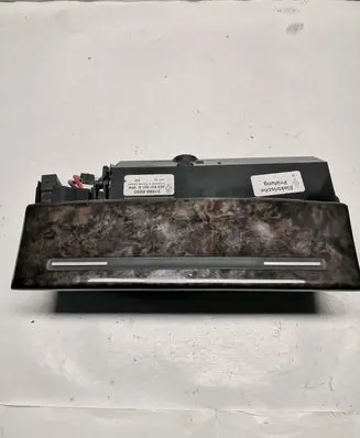 Audi A8 S8 D3 4E Car ashtray 4E0857951C 4E0857951D4PK