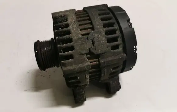 Ford Mondeo Mk III Generator/alternator 03G903016E