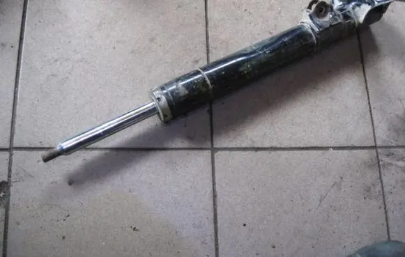 Mercedes-Benz 190 W201 Front shock absorber/damper