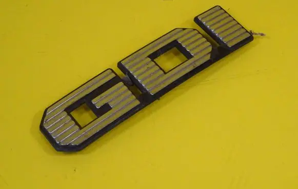 Mitsubishi Carisma Manufacturers badge/model letters 
