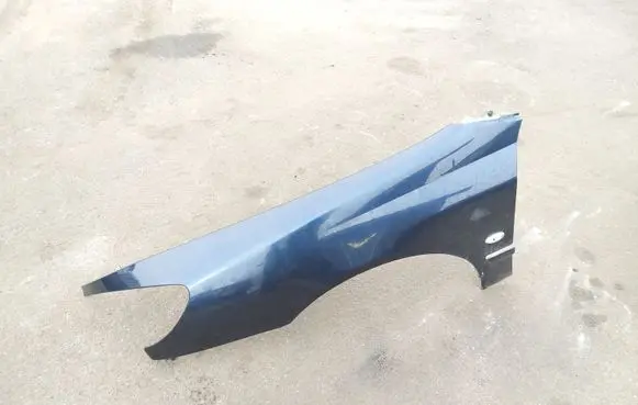 Peugeot 607 Fender