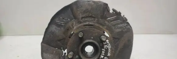 Subaru Outback Front wheel hub