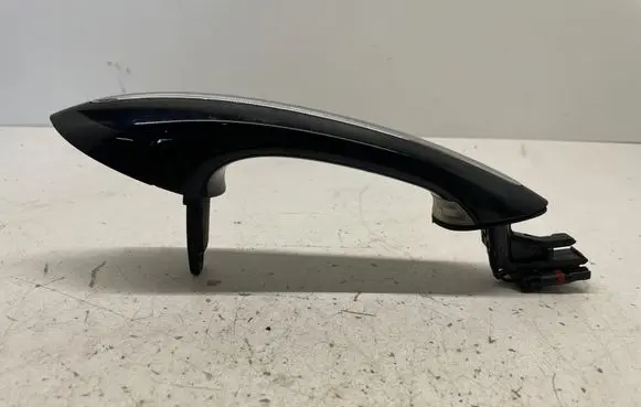 BMW 5 F10 F11 Front door exterior handle 7305316
